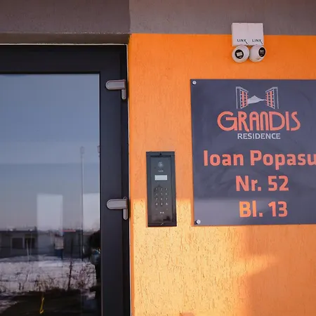 Spring - Mall Coresi *